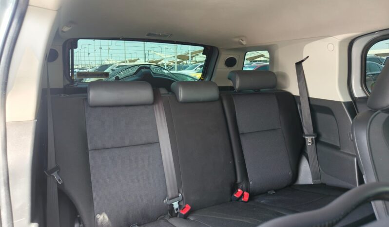 
								toyota fj cruiser 2022 full									