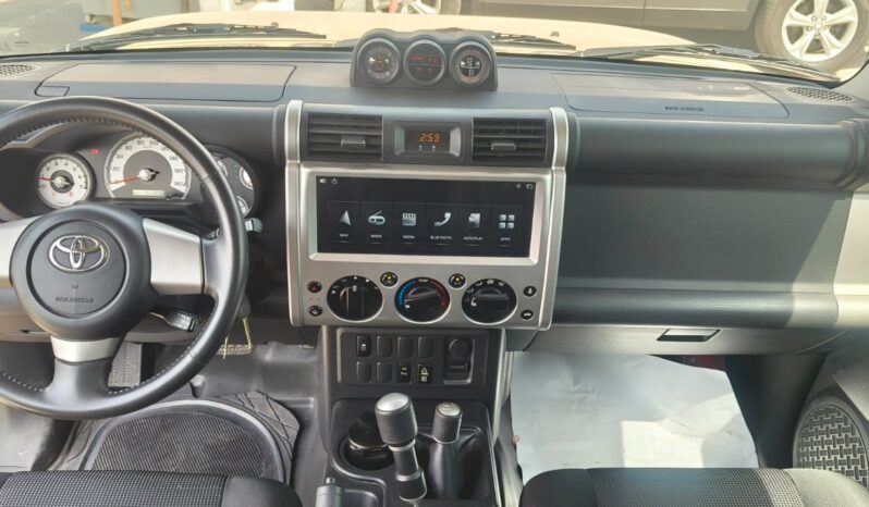 
								toyota fj cruiser 2022 gcc full									