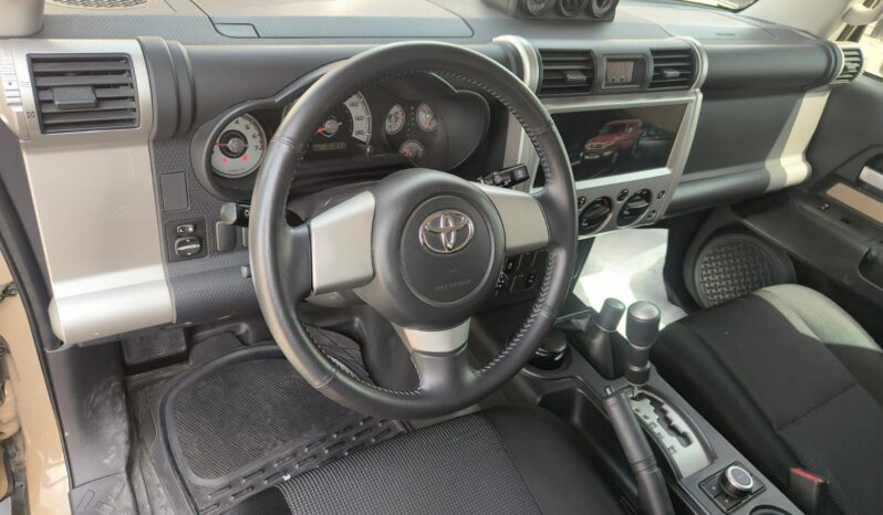 
								toyota fj cruiser 2022 gcc full									