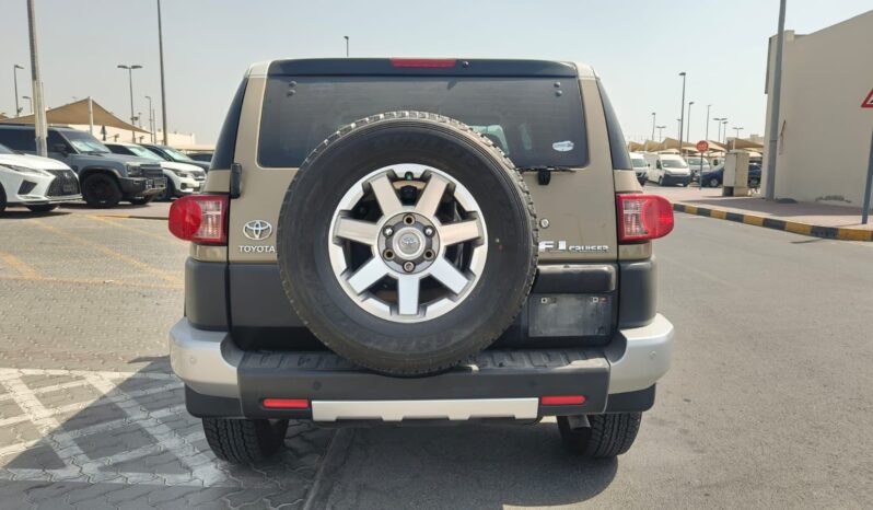 
								toyota fj cruiser 2022 gcc full									
