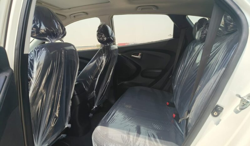 
								HYUNDAI TUCSON GCC 2013 full									