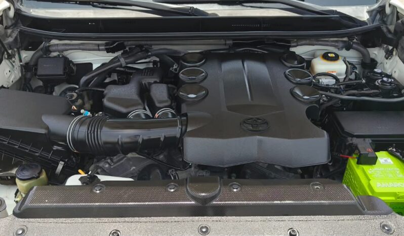 
								Toyota prado GXR 2020 full									