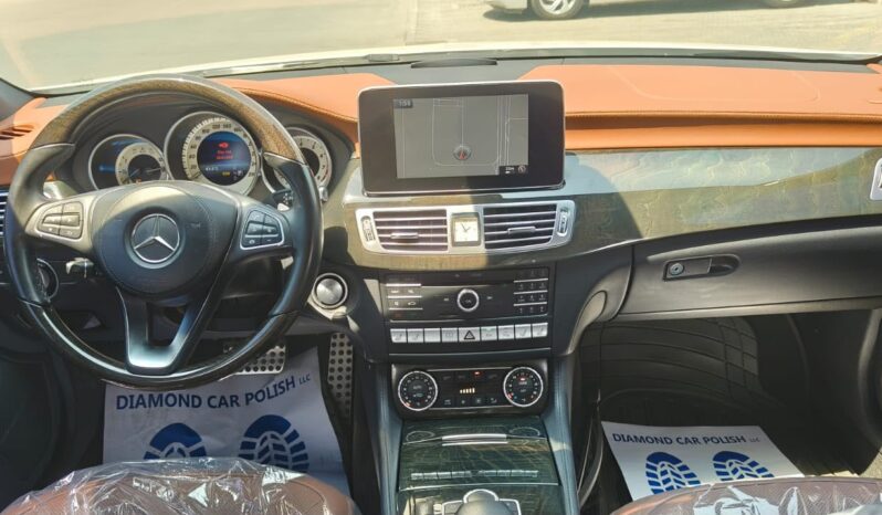 
								mercedes benz cls 400 gcc full									