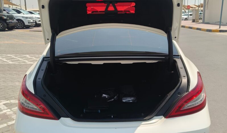 
								mercedes benz cls 400 gcc full									