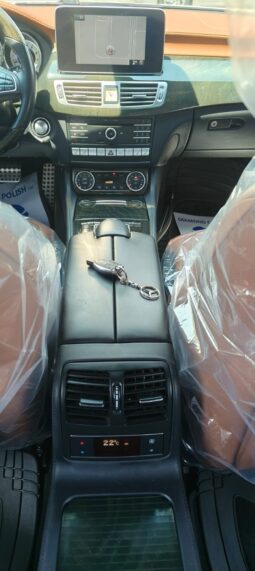 
										mercedes benz cls 400 gcc full									