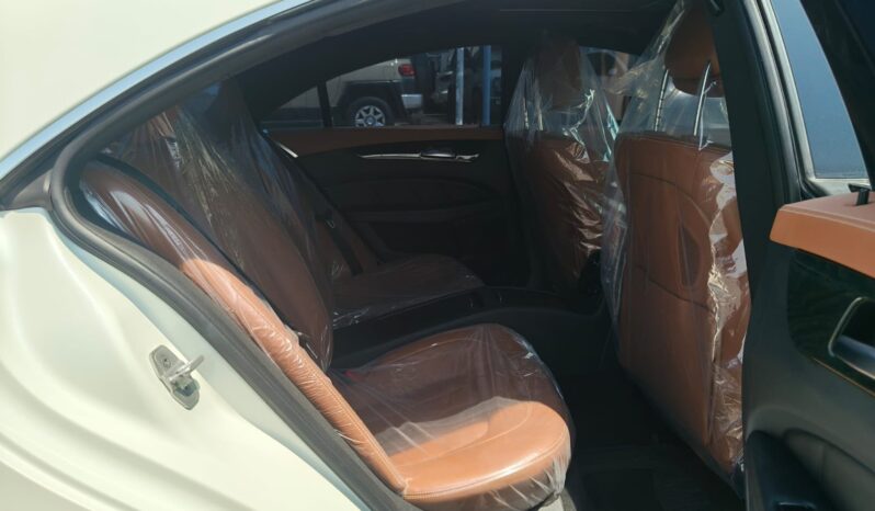 
								mercedes benz cls 400 gcc full									