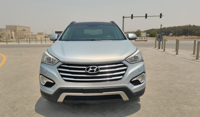 
								Hyundai santafee 2015 gcc full									