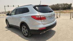 
										Hyundai santafee 2015 gcc full									
