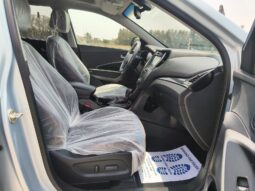 
										Hyundai santafee 2015 gcc full									
