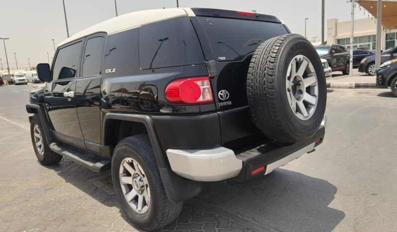
								Toyota fj cruiser 2015 gcc full									