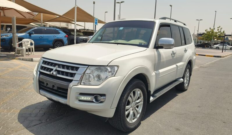 
								Mitsubishi pajero 2018 full option full									