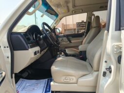 
										Mitsubishi pajero 2018 full option full									