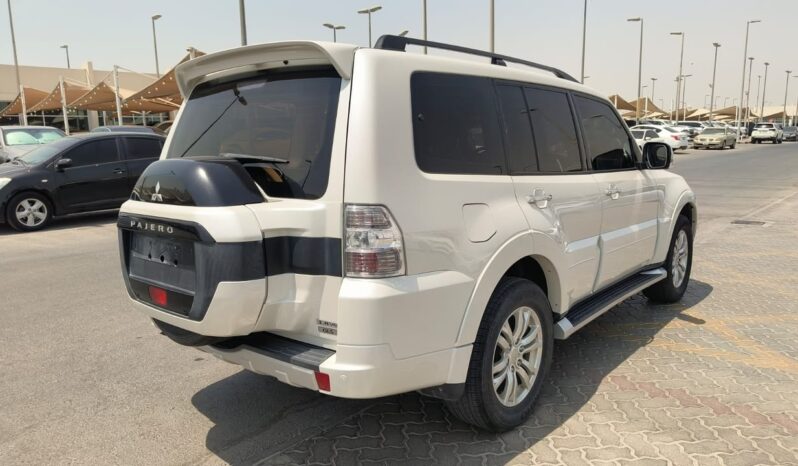 
								Mitsubishi pajero 2018 full option full									