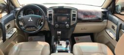 
										Mitsubishi pajero 2018 full option full									