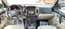 
										Mitsubishi Pajero 2017 full option full									