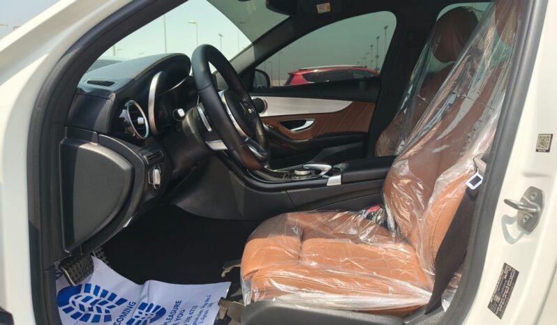 
								mercedes benz c200 2020 gcc full									