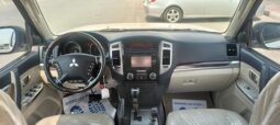 
										Mitsubishi pajero 2017 full option full									