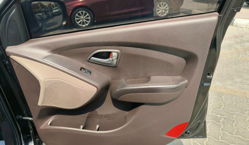 
								HYUNDAI TUCSON GCC 2015 full									