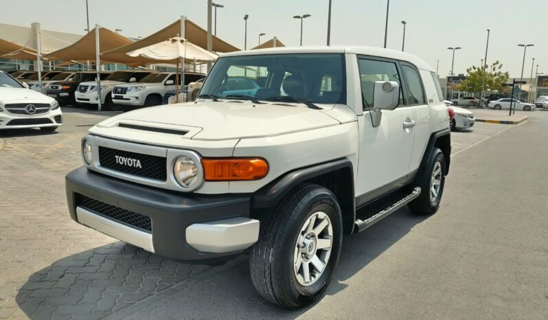
								Toyota fj cruiser 2017 GCC full									