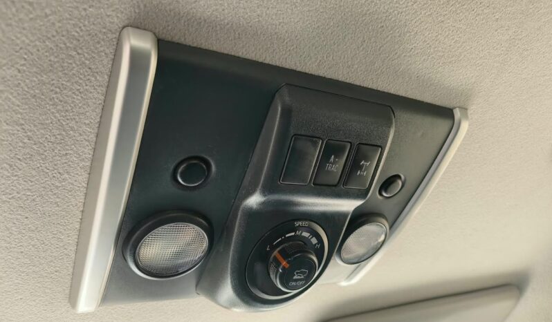 
								Toyota fj cruiser 2017 GCC full									