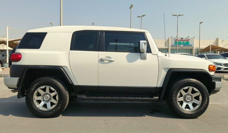 
								Toyota fj cruiser 2022 gcc full									