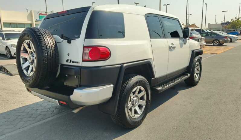 
								Toyota fj cruiser 2022 gcc full									