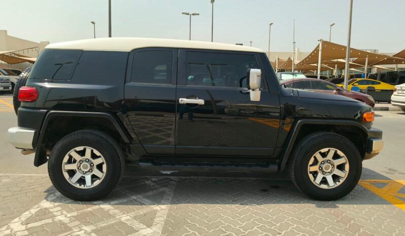 
								Toyota fj cruiser 2022 gcc full									