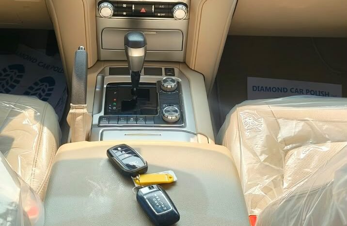 
								LAND CRUISER GXR 2021 full									