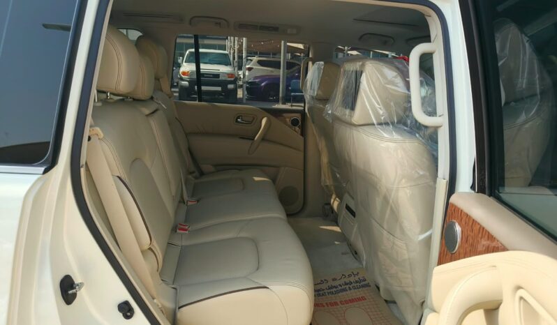 
								Nissan patrol platinum 2013 full									