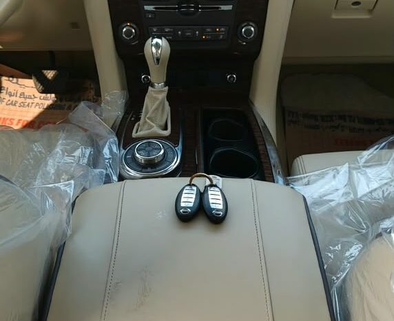 
								Nissan patrol platinum 2013 full									