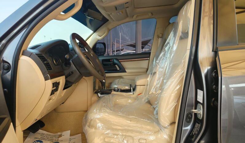 
								LAND CRUISER GXR 2017 full									