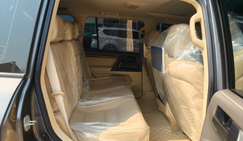 
								LAND CRUISER GXR 2017 full									