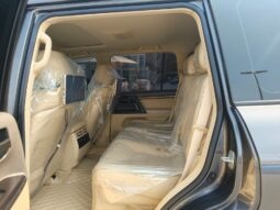 
										LAND CRUISER GXR 2017 full									