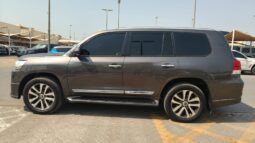 LAND CRUISER GXR 2017
