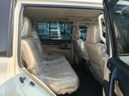 
										Mitsubishi Pajero 2017 full option full									