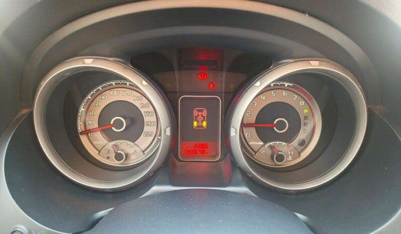 
								Mitsubishi Pajero 2018 full option full									